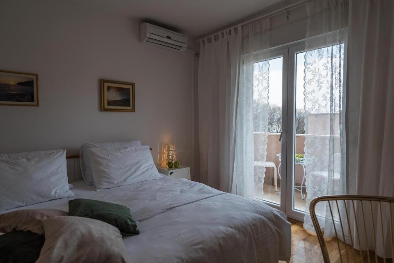 Guest House Lana 1 Split Exterior foto
